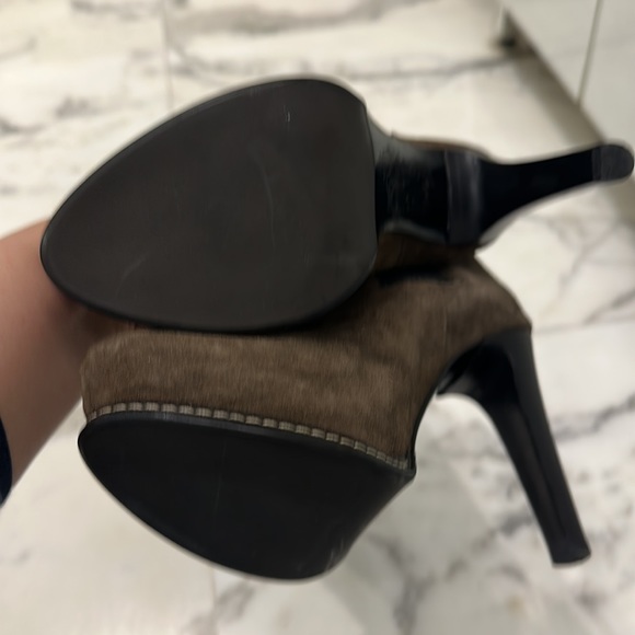 Made In Italy Pure Suede classy Leather Knee high Boots with 4.5 inch heel!NWOT! - Picture 6 of 12